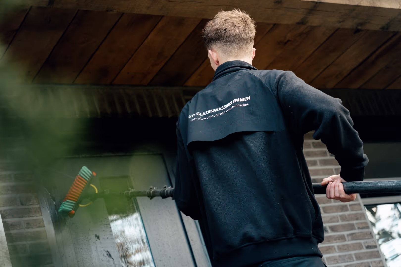 Shot van een van onze glazenwassers